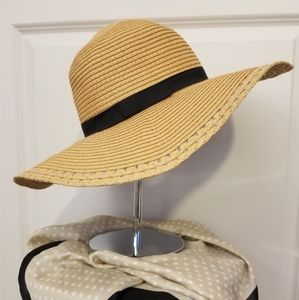 Neutral Classic Flop Sun Hat